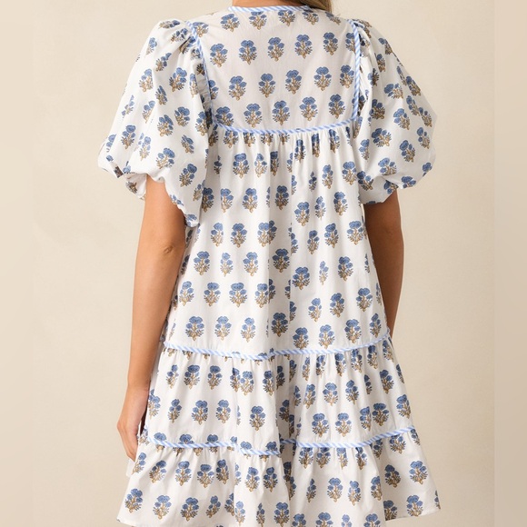 Entro Blue and white Floral Dress Large - Picture 2 of 6